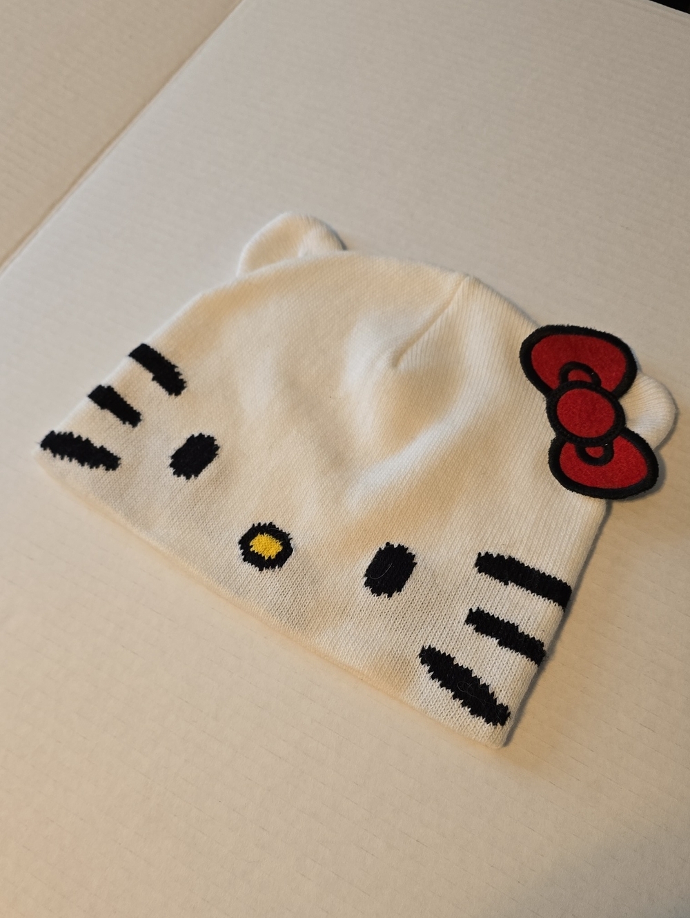 Vintage 2010 Sanrio Hello Kitty Face Beanie Hat 3D Ears + Bow NWOT